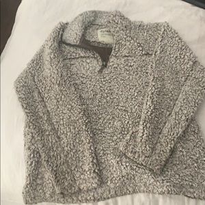 Dylan Stadium Pullover